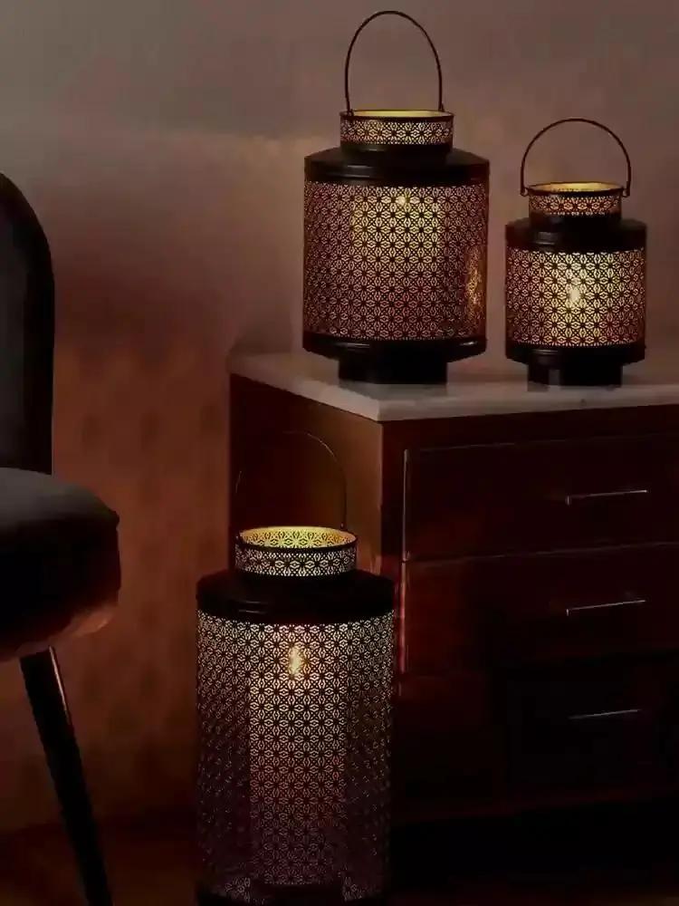 Lamps & Lanterns For Special Effects