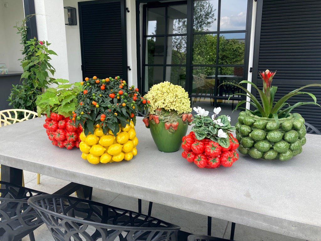 Green ceramic vase with strawberry pattern H 10.43 in Ø 10.62 in Handmade