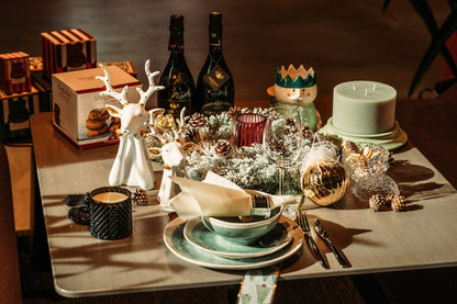 Scented candle as a decorative element - glass with lid H 5.5" Ø 3.1" 4 fragrance notes