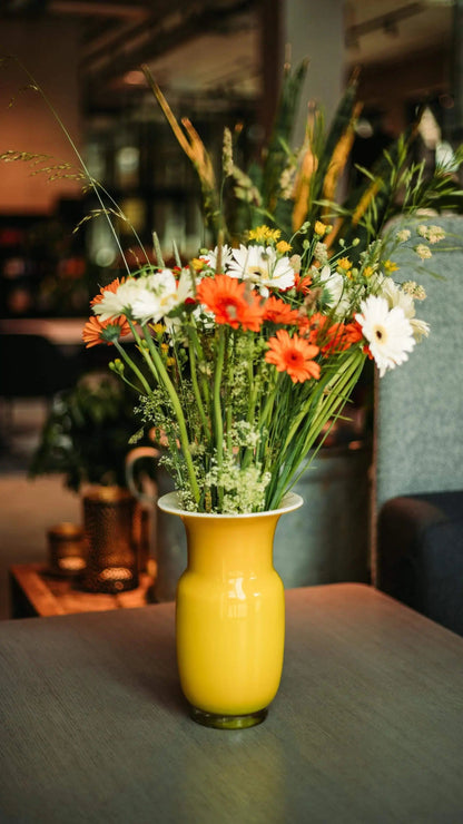 Elegant flower vase in Murano style Height 10.4" Ø 6.5"