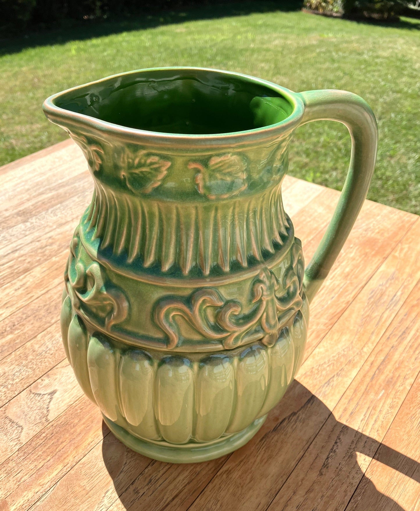 Mediterranean ceramic jug with antique design - H 9.8" Ø 8.2"