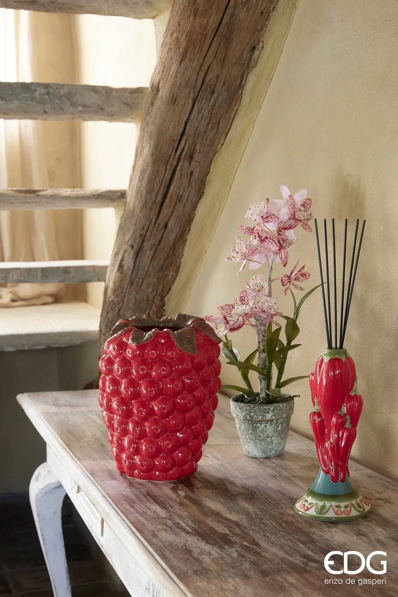 Designer vase in the shape of a raspberry - glazed ceramic H 8" Ø 8" red