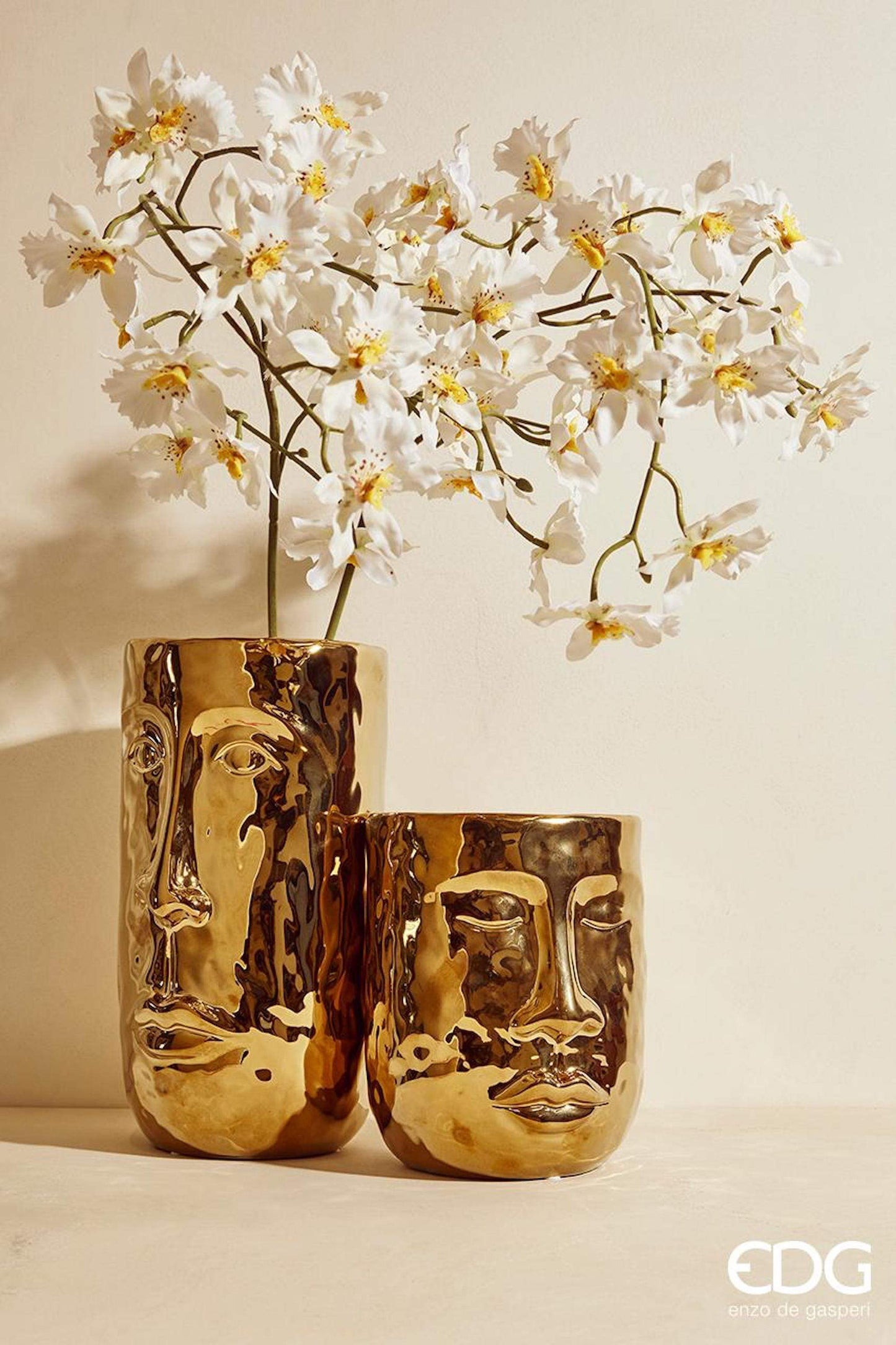 Room decoration flower vase gold with face - ceramic H 10.2" Ø 5.9"