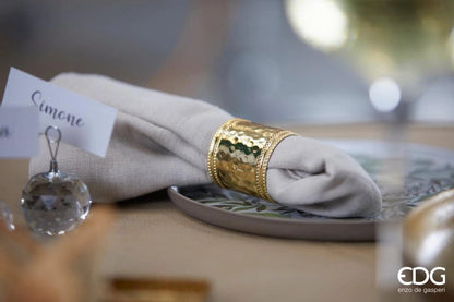 Set of 4 napkin rings - hammered metal color gold